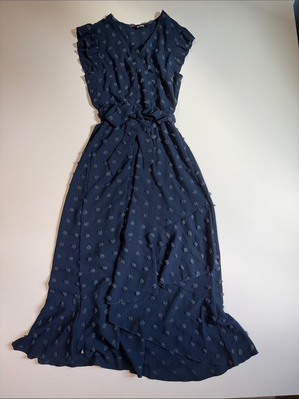 Women's Navy Floral Elastic and Tie Waist Maxi Dress - M